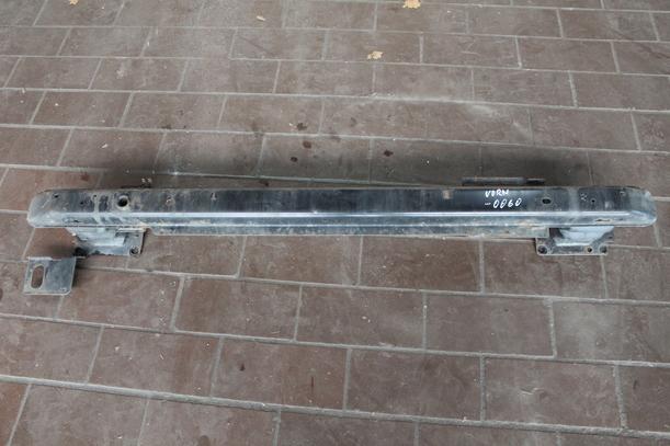 Foto: VERSTÄRKUNG VORN eines Peugeot 307 110