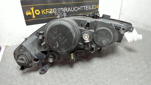 Foto: SCHEINWERFER RECHTS eines Peugeot 307 110