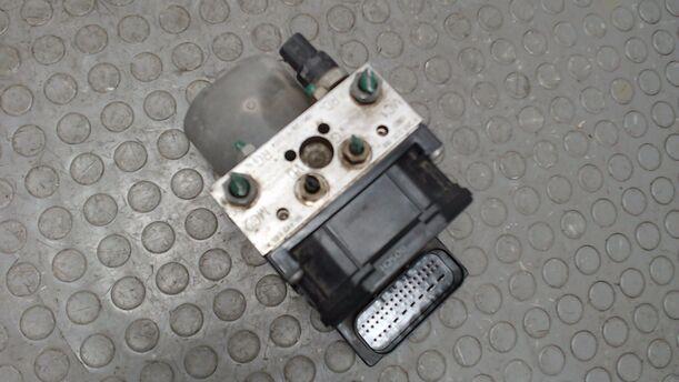 Foto: HAUPTBREMSAGGREGAT ABS eines Peugeot 307 110