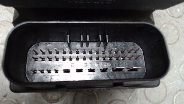 Foto: HAUPTBREMSAGGREGAT ABS eines Peugeot 307 110