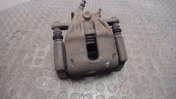 Foto: BREMSSATTEL VORN LINKS TRW eines Renault Clio 1.2 16V