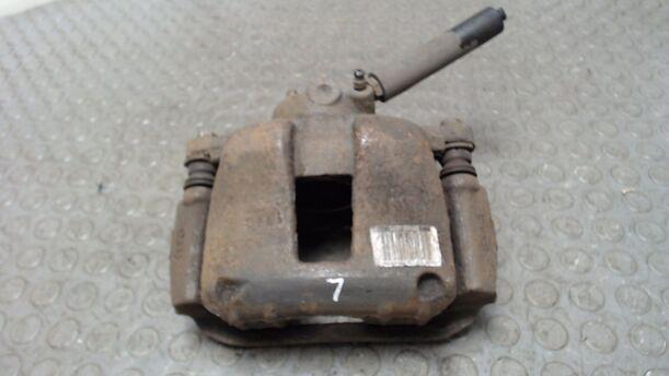 Foto: BREMSSATTEL VORN LINKS eines Peugeot 307 110