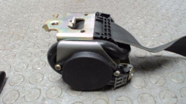 Foto: SICHERHEITSGURT VORN LINKS eines Peugeot 307 110