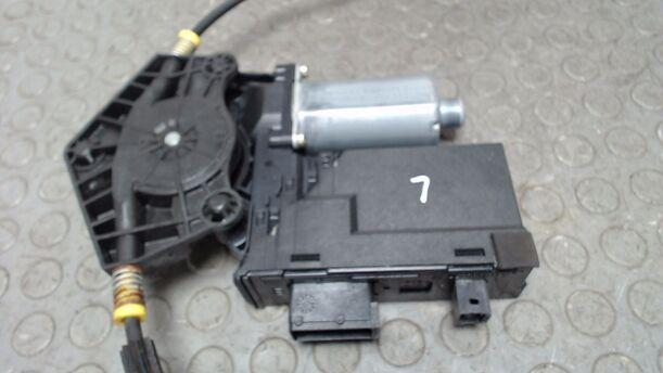 Foto: FENSTERHEBER VORN LINKS ELEKTRISCH eines Peugeot 307 110