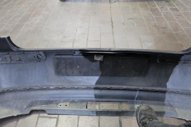 Foto: STOSSFÄNGER/ STOßSTANGE HINTEN ( LIMOUSINE ) eines VW Golf 1.4