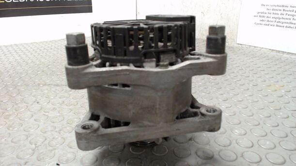 Foto: LICHTMASCHINE ( 90 A ) eines Peugeot 307 110