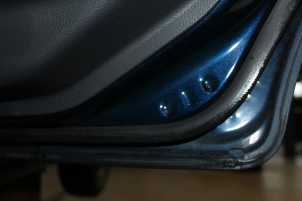 Foto: TÜR HINTEN RECHTS ( STUFENHECK ) eines Suzuki SX4 1.6 VVT