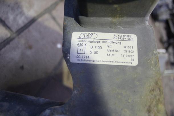 Foto: ANHÄNGERZUGVORRICHTUNG eines Suzuki SX4 1.6 VVT