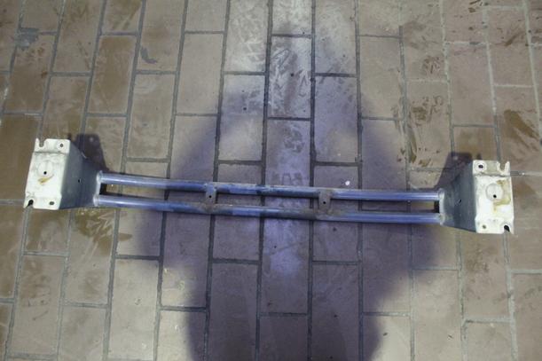 Foto: VERSTÄRKUNG HINTEN eines Suzuki SX4 1.6 VVT GLX