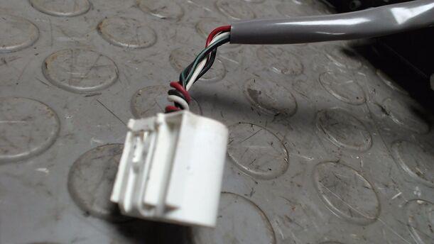 Foto: AUSSENSPIEGEL RECHTS ELEKTRISCH VERSTELLBAR eines Suzuki SX4 1.6 VVT GLX