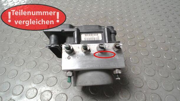 Foto: HAUPTBREMSAGGREGAT ABS eines Renault Clio 1.2 16V GLX
