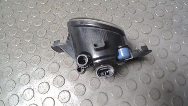 Foto: NEBELSCHEINWERFER LINKS ( VALEO ) eines Renault Clio 1.2 16V GLX
