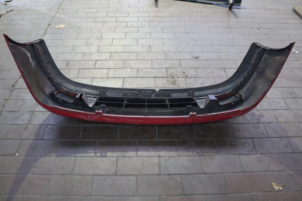 Foto: STOSSFÄNGER / STOßSTANGE VORN ( VOR FACELIFT ) eines Seat Cordoba 1.4 CC