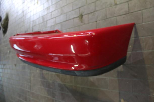 Foto: STOSSFÄNGER / STOßSTANGE HINTEN eines Seat Cordoba 1.4 Business