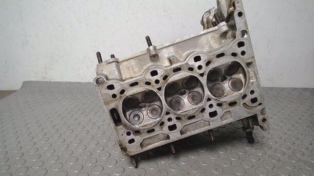 Foto: ZYLINDERKOPF X10XE eines Opel Corsa 12V Business