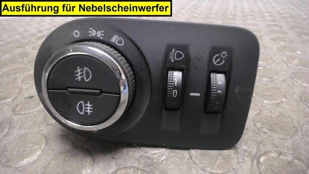 Foto: LICHTSCHALTER eines Opel Corsa 1.4 16V Business