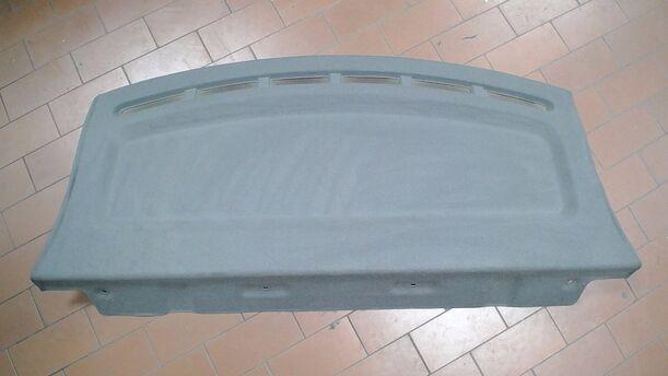 Foto: HUTABLAGE/ ABDECKUNG KOFFERRAUM ( STUFENHECK ) eines Ford Focus 1.6 Ti-VCT Business