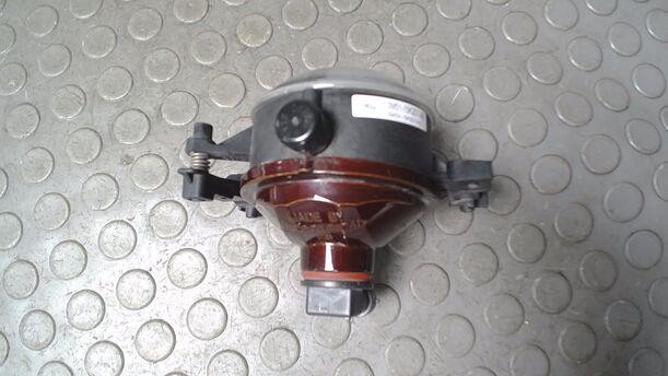 Foto: NEBELSCHEINWERFER RECHTS ( VOR FACELIFT ) eines Ford Focus 1.6 Ti-VCT Business