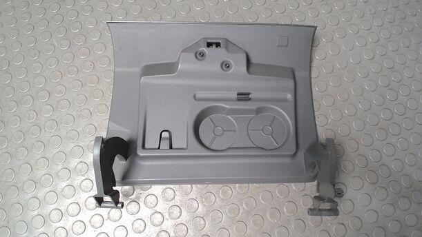 Foto: HANDSCHUHFACHKLAPPE eines Ford Focus 1.6 Ti-VCT Business