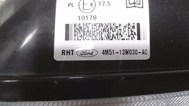 Foto: SCHEINWERFER LINKS ( VOR FACELIFT ) eines Ford Focus 1.6 Ti-VCT Business