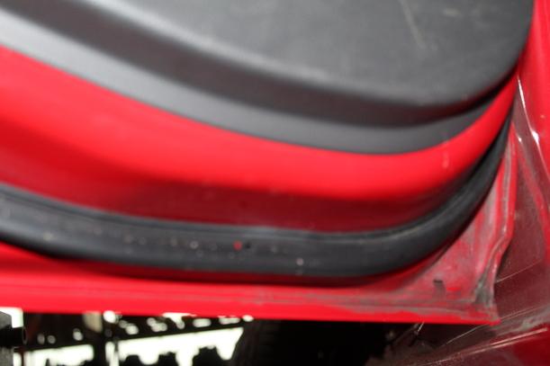 Foto: TÜR HINTEN LINKS eines Chevrolet Spark 1.0 Business