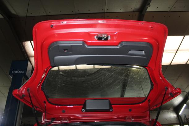 Foto: HECKKLAPPE / HECKDECKEL eines Chevrolet Spark 1.0 Business