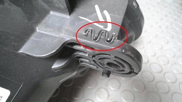Foto: SCHEINWERFER LINKS ( HALOGEN ) eines Opel Mokka 1.4 Turbo ecoFLEX Start/Stop Business