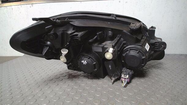 Foto: SCHEINWERFER LINKS ( HALOGEN ) eines Opel Mokka 1.4 Turbo ecoFLEX Start/Stop Business