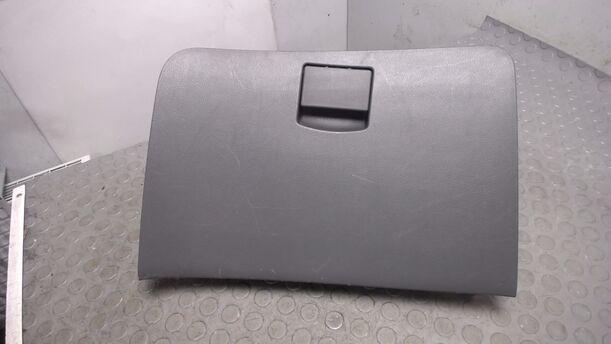 Foto: HANDSCHUHFACH eines Chevrolet Spark 1.0 SX