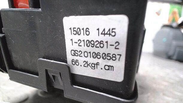 Foto: SICHERUNGSKASTEN eines Opel Mokka 1.4 Turbo ecoFLEX Start/Stop SX