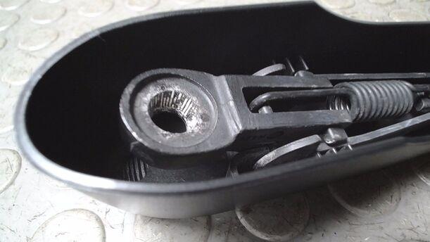 Foto: SCHEIBENWISCHERARM HINTEN ( MIT ABDECKUNG WISCHERARM ) eines Opel Mokka 1.4 Turbo ecoFLEX Start/Stop SX