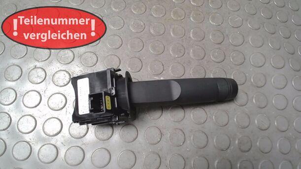 Foto: BLINKSCHALTER/ KOMBISCHALTER eines Opel Mokka 1.4 Turbo ecoFLEX Start/Stop SX