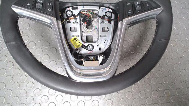 Foto: LEDERLENKRAD ( OHNE AIRBAG ) eines Opel Mokka 1.4 Turbo ecoFLEX Start/Stop SX