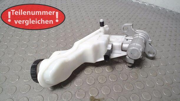 Foto: HAUPTBREMSZYLINDER eines Opel Mokka 1.4 Turbo ecoFLEX Start/Stop SX