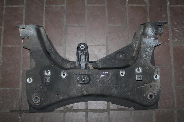 Foto: VORDERACHSTRÄGER / ACHSE VORN eines Renault Clio 1.5 dCi SX