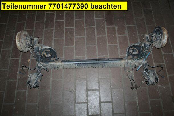 Foto: HINTERACHSE  / HINTERACHSTRÄGER eines Renault Clio 1.5 dCi SX