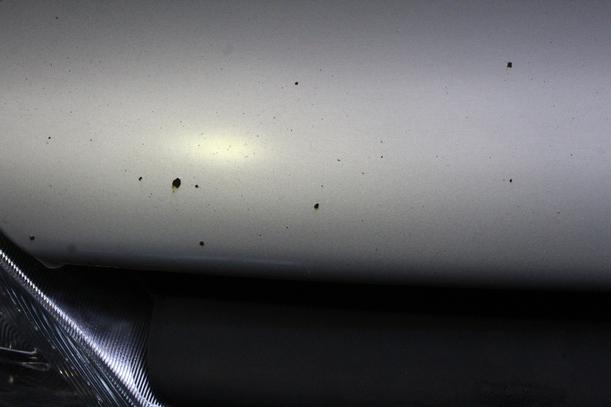 Foto: MOTORHAUBE ( LACKIERUNGSBEDÜRFTIG ) eines Opel Corsa 1.0 12V SX