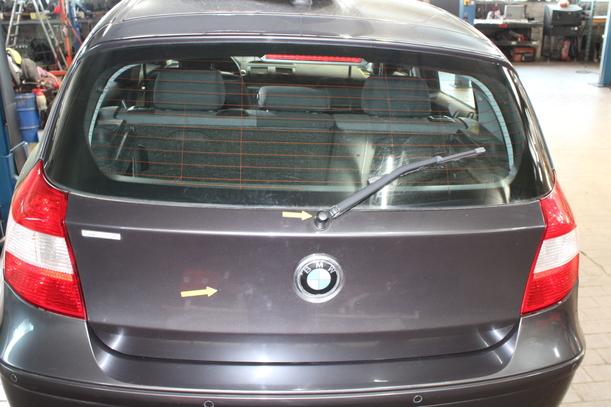 Foto: HECKKLAPPE/ HECKDECKEL ( 4/5 TÜRER ) eines BMW 116i SX