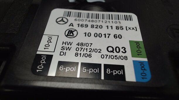 Foto: TÜRSTEUERGERÄT VORN LINKS eines Mercedes-Benz B 180 CDI SX