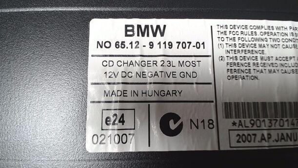 Foto: CD WECHSLER 6 FACH eines BMW 116i SX