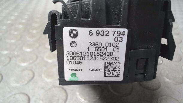 Foto: LICHTSCHALTER eines BMW 116i SX