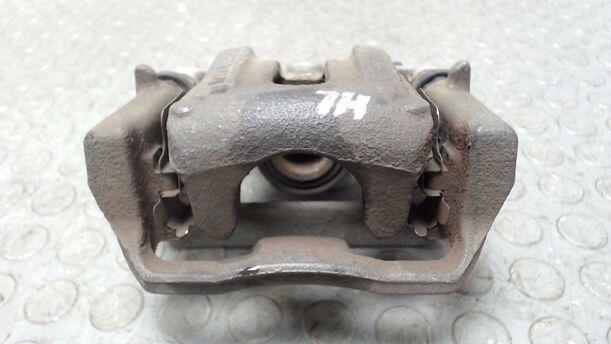 Foto: BREMSSATTEL HINTEN LINKS ( TRW ) eines Mercedes-Benz B 180 CDI SX
