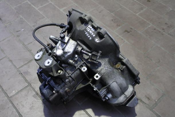Foto: SCHALTGETRIEBE F13 3,94 eines Opel Meriva 1.6 16V