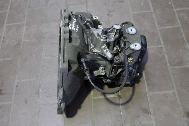 Foto: SCHALTGETRIEBE F13 3,94 eines Opel Meriva 1.6 16V