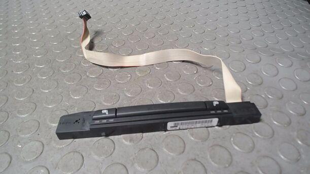 Foto: SCHALTZENTRUM MITTELKONSOLE/ SCHALTER SITZHEIZUNG eines BMW 116i SX