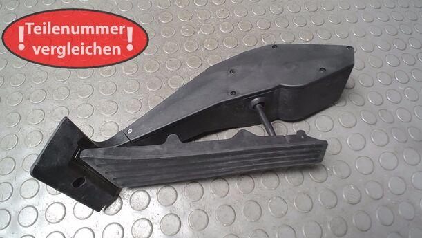 Foto: GASPEDAL eines BMW 116i SX
