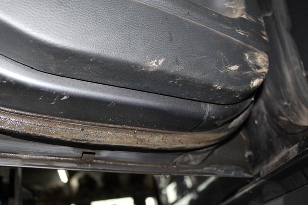 Foto: TÜR HINTEN LINKS eines Volvo V40 1.9 D SX