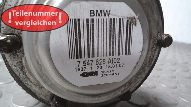 Foto: ANTRIEBSWELLE HINTEN RECHTS ( SCHALTGETRIEBE ) eines BMW 116i SX