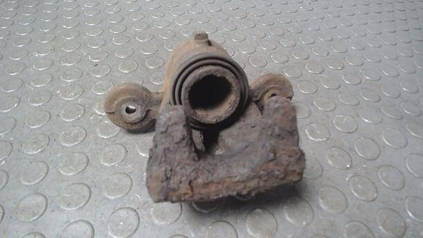 Foto: BREMSSATTEL HINTEN LINKS ( TRW ) eines BMW 116i SX