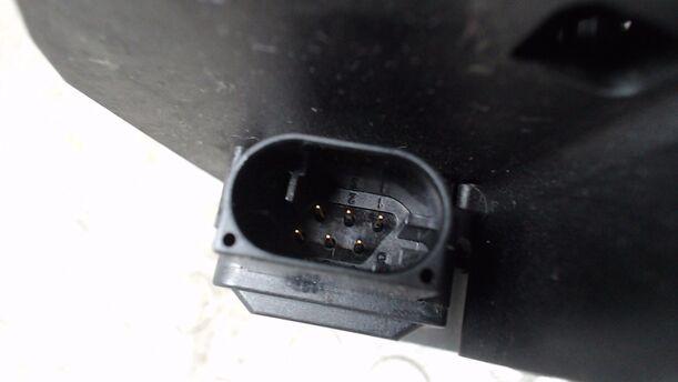 Foto: GASPEDAL ( SCHALTGETRIEBE ) eines BMW 320d DPF Touring GL